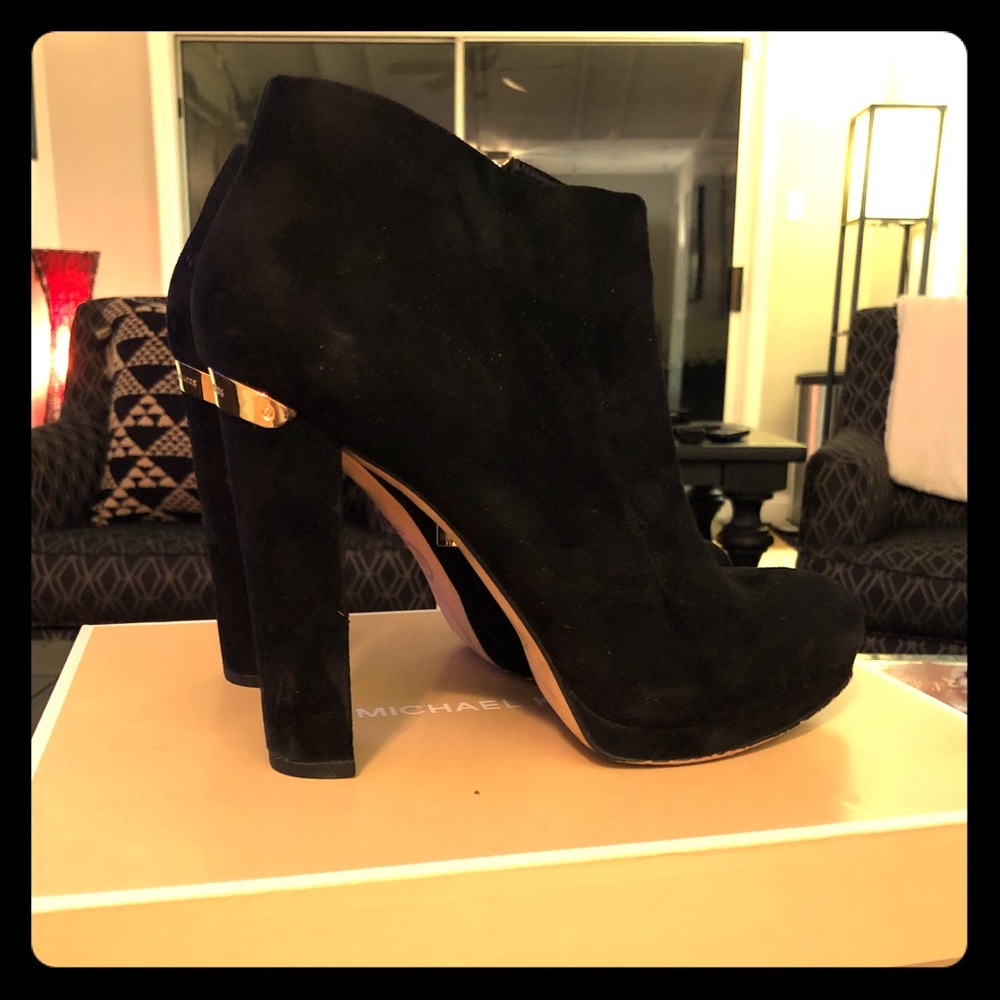 MICHAEL Michael Kors Haven Suede Ankle Boots